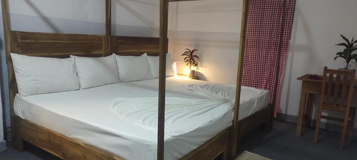 Swiss Kiss Beach Resort Uppuveli Pokoj fotografie