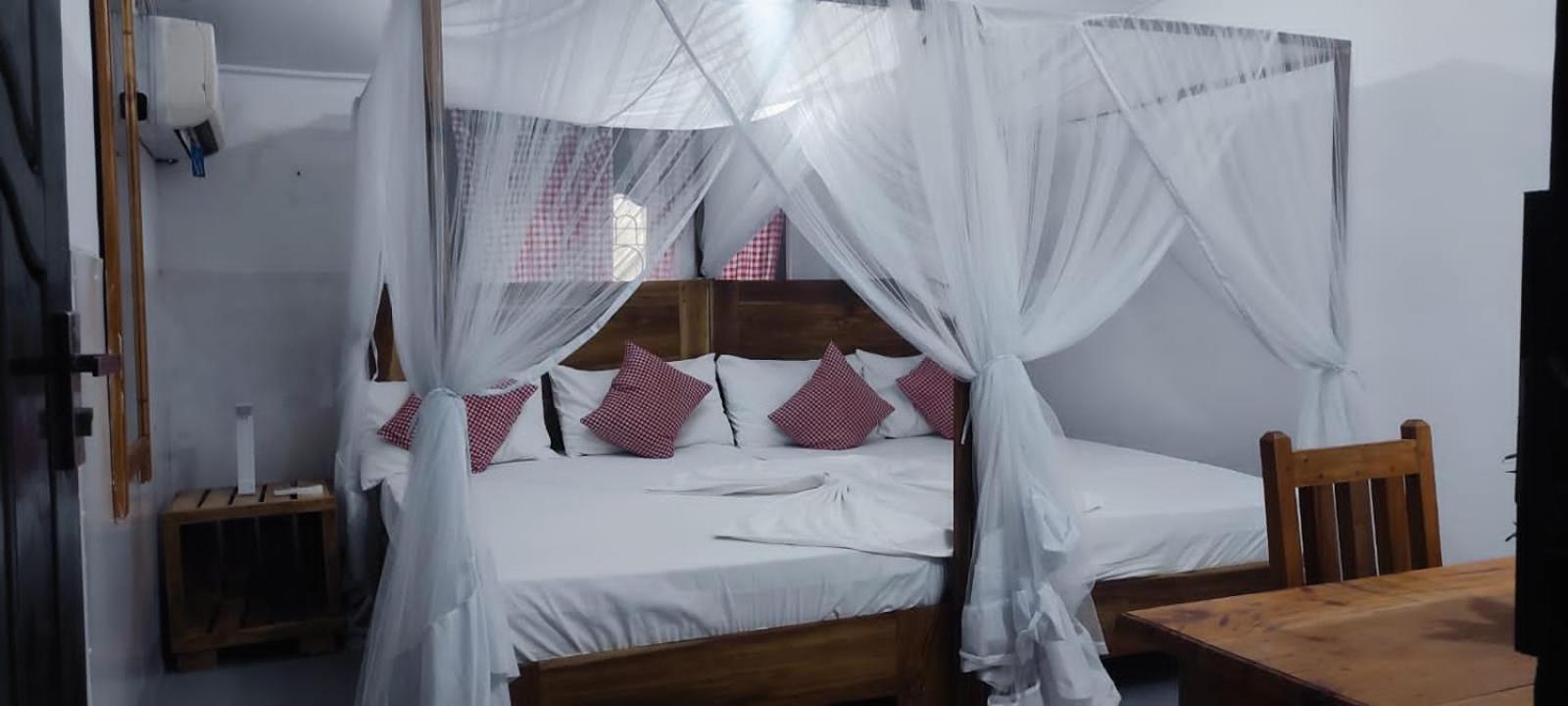 Swiss Kiss Beach Resort Uppuveli Pokoj fotografie