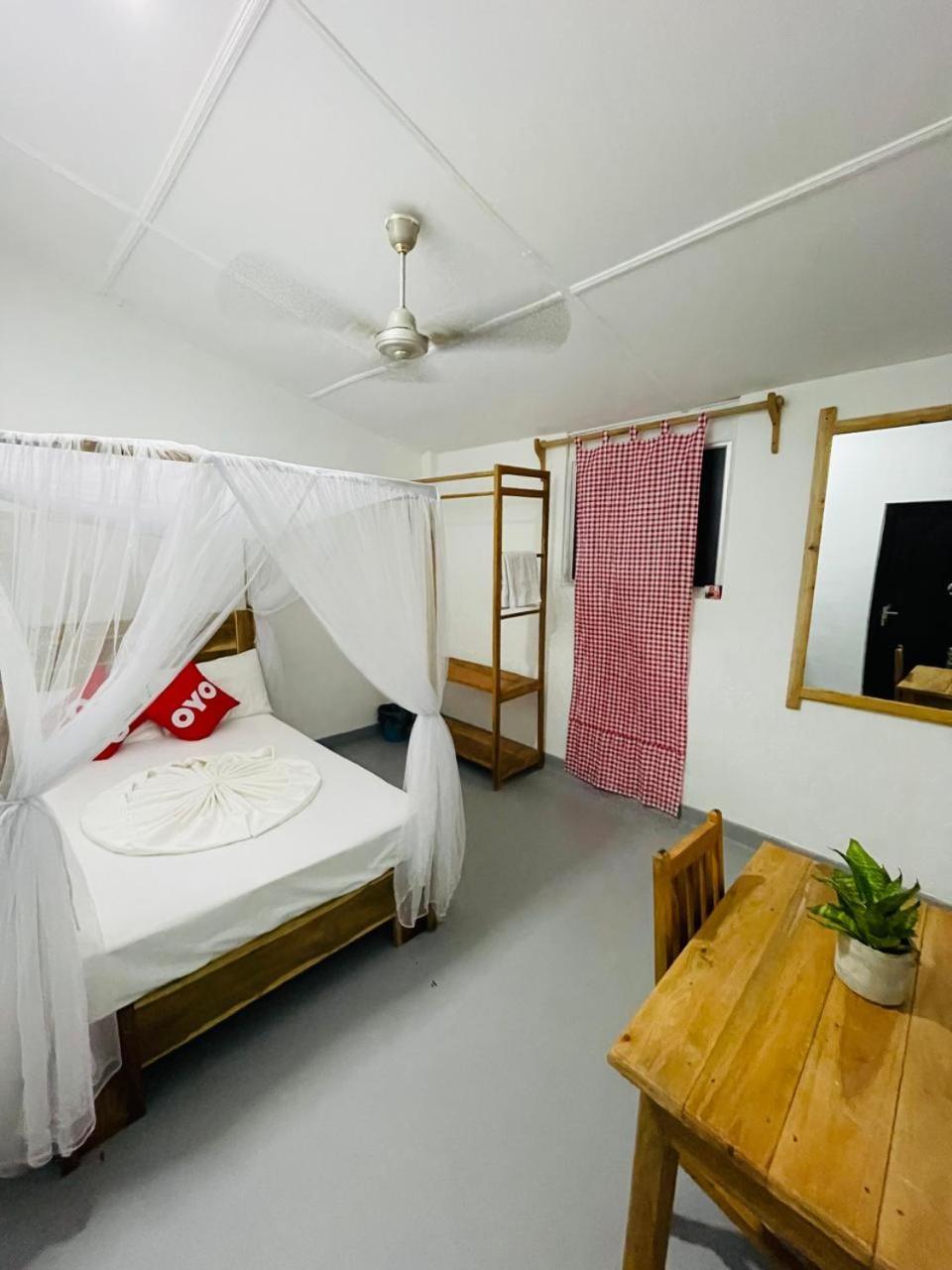 Swiss Kiss Beach Resort Uppuveli Exteriér fotografie