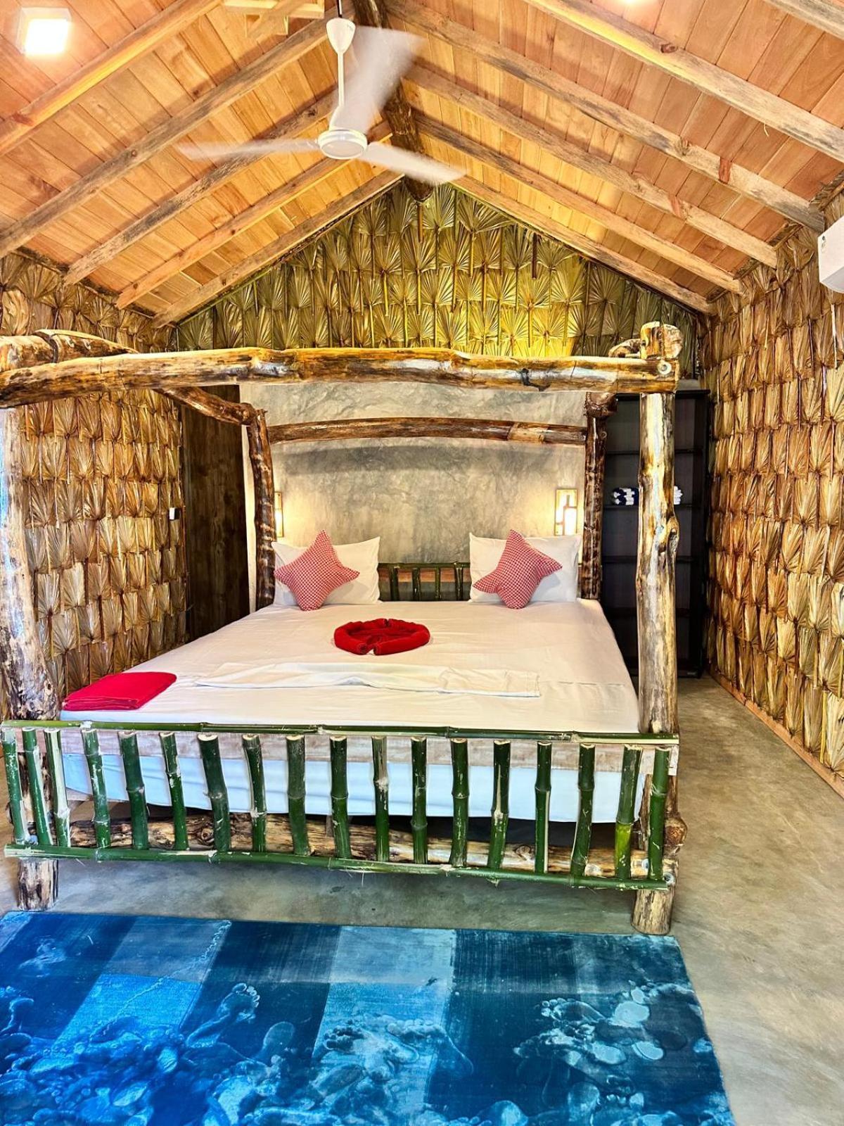 Swiss Kiss Beach Resort Uppuveli Exteriér fotografie